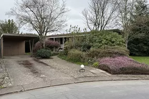 4318 Essex St SE, Salem, OR 97301 - Photo 43