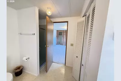 4318 Essex St SE, Salem, OR 97301 - Photo 33
