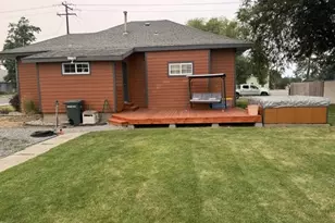 1390 Alder St, Elgin, OR 97827 - Photo 17