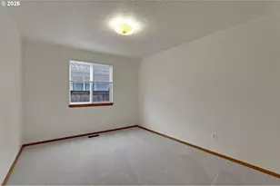 11241 SW Summer Lake Dr, Portland, OR 97223 - Photo 15