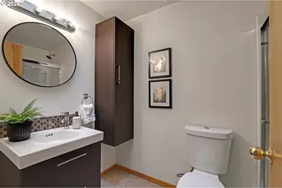 11241 SW Summer Lake Dr, Portland, OR 97223 - Photo 17
