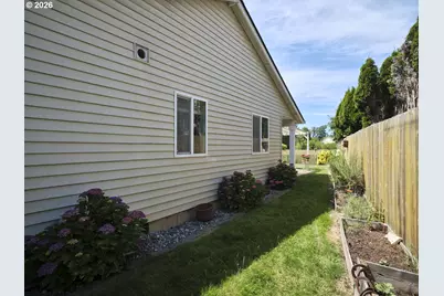 2520 NW 6th St, Battle Ground, WA 98604 - Photo 31