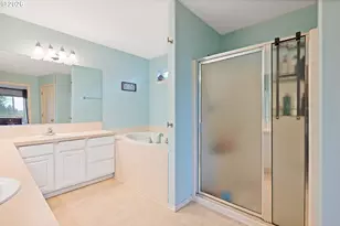 2350 Jathom Ln, Longview, WA 98632 - Photo 17