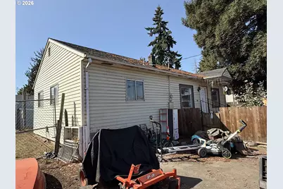 3875 Kathryn Ave, Springfield, OR 97478 - Photo 7