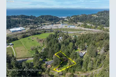 28397 Mateer Rd, Gold Beach, OR 97444 - Photo 1