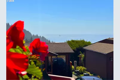 19921 Whaleshead Rd #I    2, Brookings, OR 97415 - Photo 3