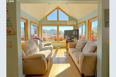 19921 Whaleshead Rd #I    2, Brookings, OR 97415 - Photo 17