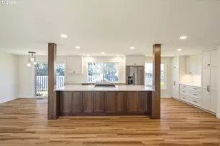 4195 SW 187th Ave, Beaverton, OR 97078 - Photo 3