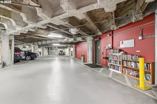 1420 NW Lovejoy St, Portland, OR 97209 - Photo 35