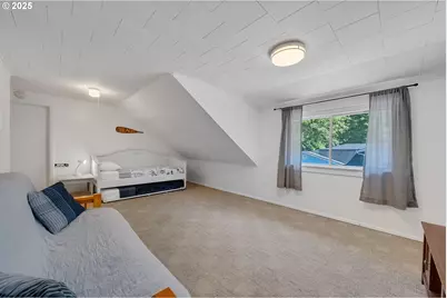 240 S Harbor St, Rockaway Beach, OR 97136 - Photo 19