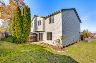 15648 NE Milton Pl, Portland, OR 97230 - Photo 3