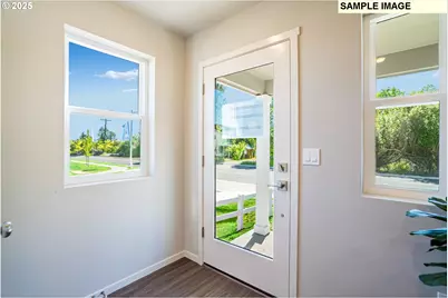 849 Sifuentez Ct., Woodburn, OR 97071 - Photo 3