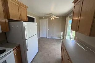 686 W First Ave, Sutherlin, OR 97479 - Photo 13