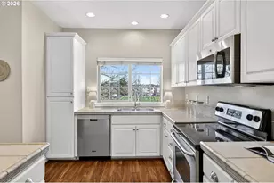 778 NE Adwick Dr, Hillsboro, OR 97006 - Photo 15