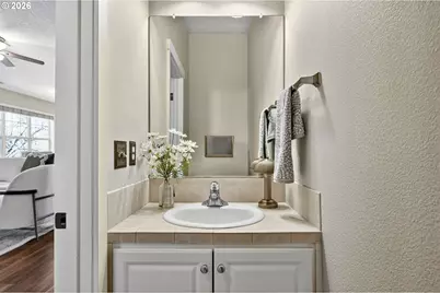 778 NE Adwick Dr, Hillsboro, OR 97006 - Photo 17