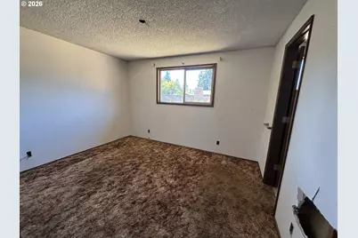 1164 Elizabeth St, Eugene, OR 97402 - Photo 3