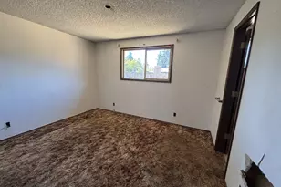 1164 Elizabeth St, Eugene, OR 97402 - Photo 3