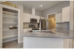 7407 NE 43rd St, Vancouver, WA 98662 - Photo 9