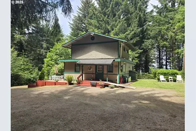 85659 Cherry, Florence, OR 97439 - Photo 1