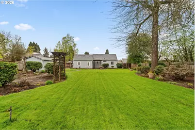 1360 Taft St, Eugene, OR 97402 - Photo 27