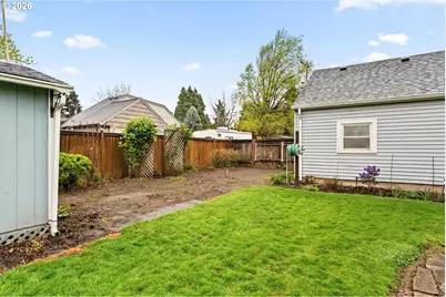 1360 Taft St, Eugene, OR 97402 - Photo 29