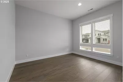 15216 SE Towers Ter, Milwaukie, OR 97267 - Photo 5