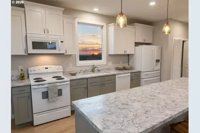 8 Endor Heights Ct, Vader, WA 98593 - Photo 5