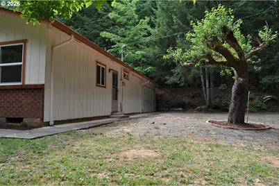 23776 Warthen Rd, Elmira, OR 97437 - Photo 5