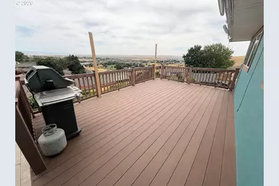 1328 NW King Ave, Pendleton, OR 97801 - Photo 17