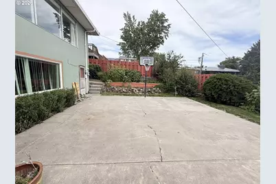 1328 NW King Ave, Pendleton, OR 97801 - Photo 23