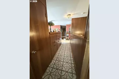 1328 NW King Ave, Pendleton, OR 97801 - Photo 5