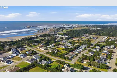 1027 Seabird Dr SW, Bandon, OR 97411 - Photo 3