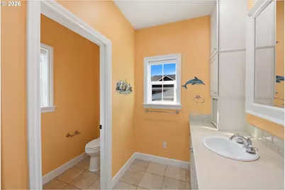1027 Seabird Dr SW, Bandon, OR 97411 - Photo 37