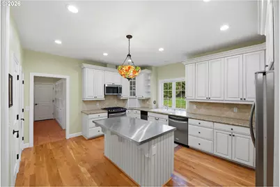 1027 Seabird Dr SW, Bandon, OR 97411 - Photo 11