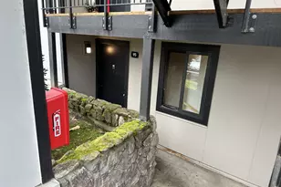 14095 Sw Walker Rd, Beaverton, OR 97005 - Photo 3