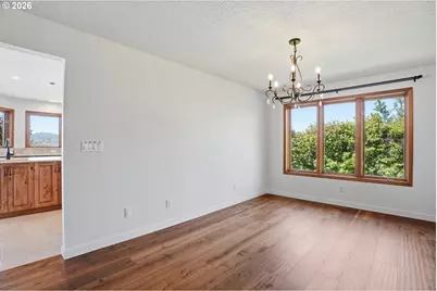 954 S A St, Washougal, WA 98671 - Photo 9