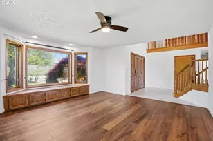 954 S A St, Washougal, WA 98671 - Photo 5