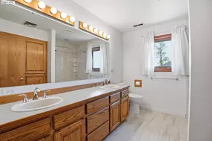 954 S A St, Washougal, WA 98671 - Photo 33