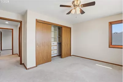 954 S A St, Washougal, WA 98671 - Photo 33