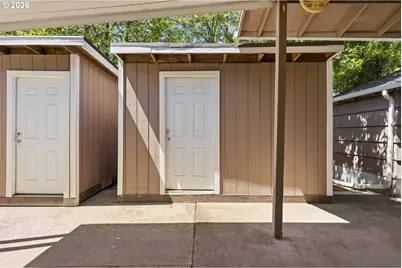 9118 N Smith St, Portland, OR 97203 - Photo 33