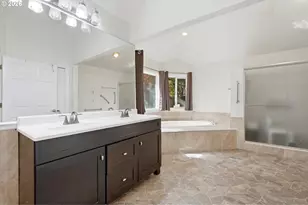 14234 NW Lakeshore Ct, Portland, OR 97229 - Photo 31