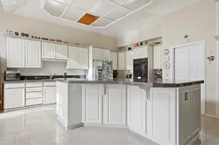 14234 NW Lakeshore Ct, Portland, OR 97229 - Photo 19
