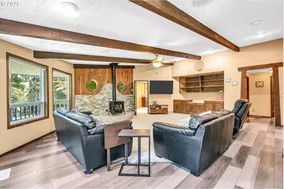 5526 Serenity Dr, Salem, OR 97317 - Photo 17