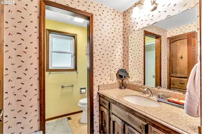 5526 Serenity Dr, Salem, OR 97317 - Photo 21