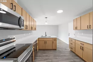 15805 NE 48th Cir, Vancouver, WA 98682 - Photo 7