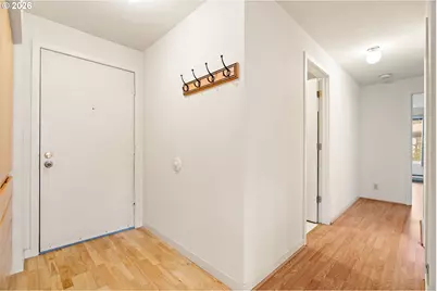 10371 SW Trapper Ter, Beaverton, OR 97008 - Photo 7