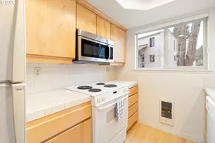 10371 SW Trapper Terrace, Beaverton, OR 97008 - Photo 21