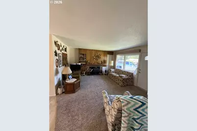 247 Oak St, Riddle, OR 97469 - Photo 3