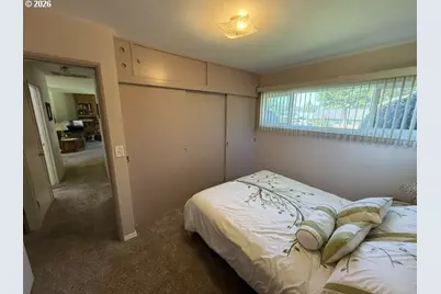 247 Oak St, Riddle, OR 97469 - Photo 13