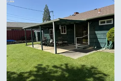 247 Oak St, Riddle, OR 97469 - Photo 15